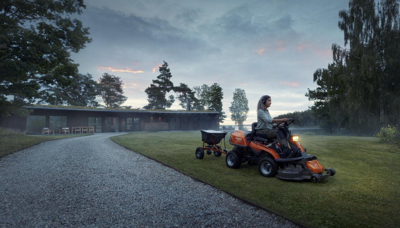 husqvarna professional front tonde r 216t awd – dispositif de base sans tondeuse – modèle 2023 husqvarna professional front tonde r 216t awd – dispositif de base sans tondeuse – modèle 2023