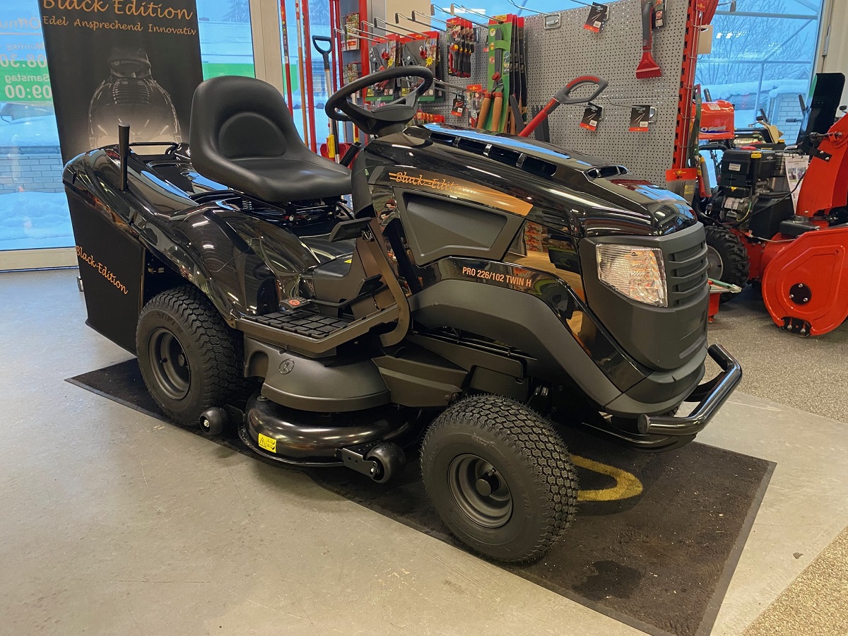 black edition pro 226/102 twin h mit winterpaket 120 plus neu black edition pro 226/102 twin h mit winterpaket 120 plus neu